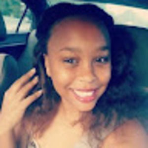 Meet your Posher, Zoe